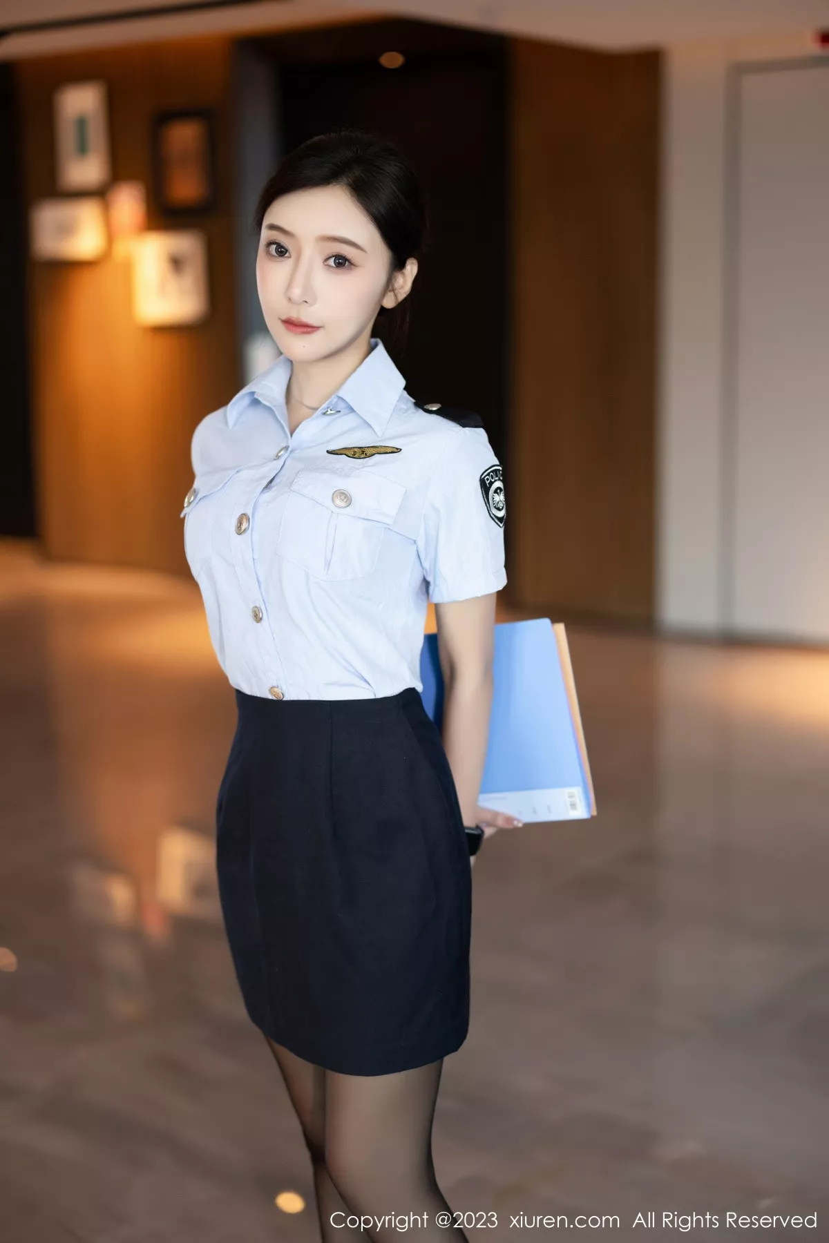 Xrmnw.Com[XiuRen秀人网]No.7340_女神王馨瑶yanni性感女警制服露黑色蕾丝内衣秀惹火身材诱惑写真82P