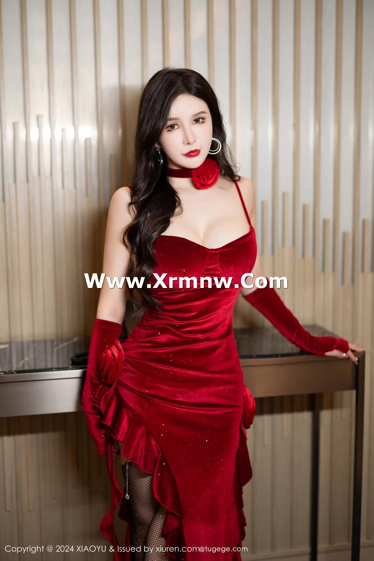 Xrmnw.Com[XiaoYu画语界]Vol.1228_女神李丽莎性感暗红色吊带短裙配红丝吊袜秀完美身材诱惑写真81P